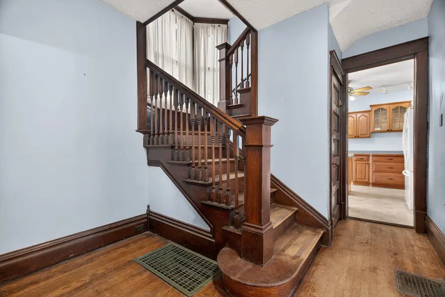 212 N Pine Street, Momence, IL 60954 - #3