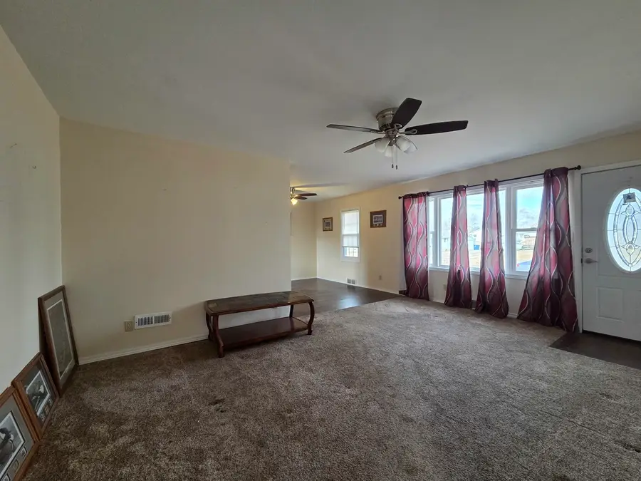 1419 5th Street, Camanche, IA 52730 - #3