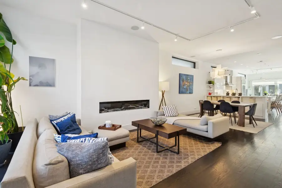 2629 W Superior Street, Chicago, IL 60612 - #2