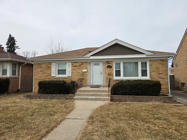 Address Withheld By Seller, Westchester, IL 60154