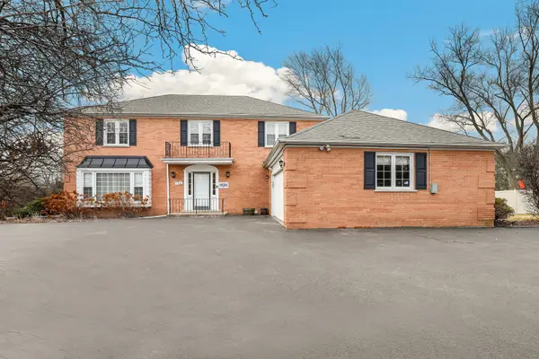 136 Graymoor Lane, Olympia Fields, IL 60461