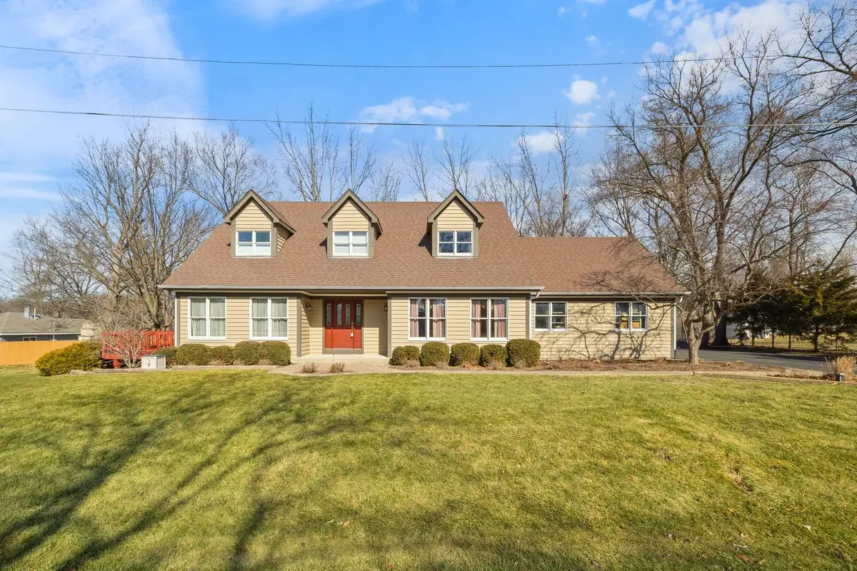 28W760 Du Page Street, West Chicago, IL 60185 - #1