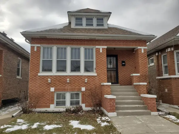 Address Withheld By Seller, Chicago, IL 60632
