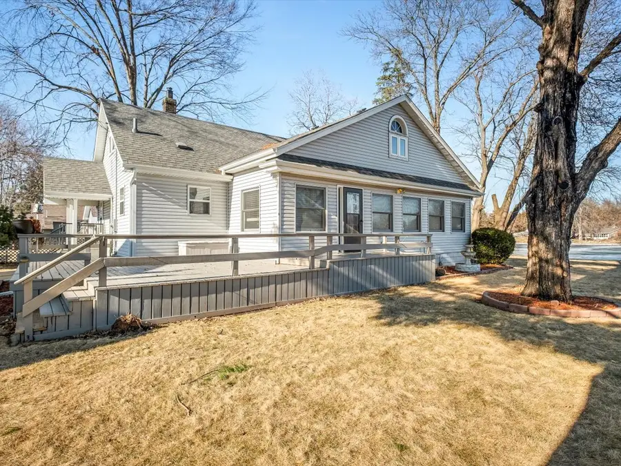 5165 Browns Beach Road, Rockford, IL 61103 - #3