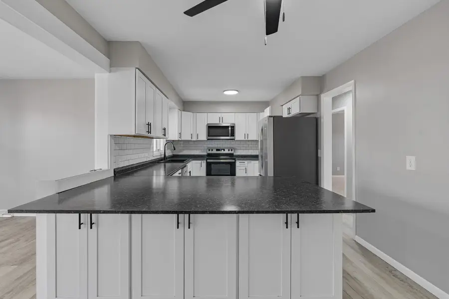 310 Hillcrest Drive, Geneseo, IL 61254 - #3