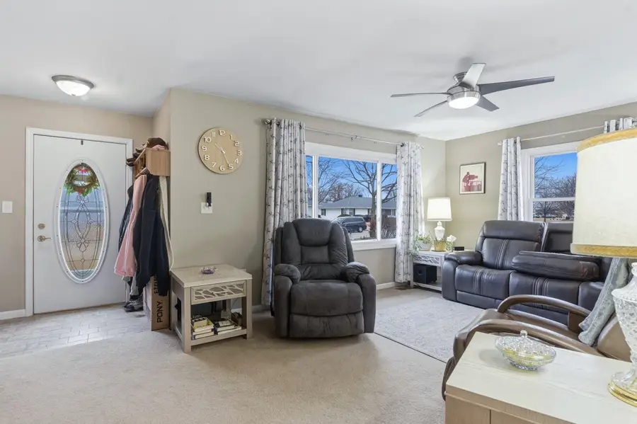 204 N Wabasso Street, Minooka, IL 60447 - #3