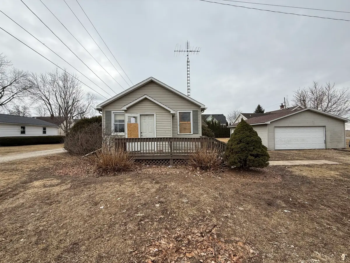 431 W Cedar Street, Ladd, IL 61329 - #1