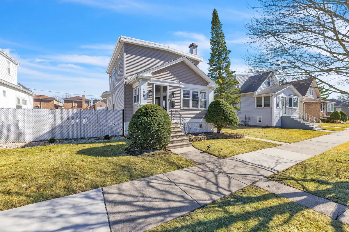 1109 N 12th Avenue, Melrose Park, IL 60160 - #1