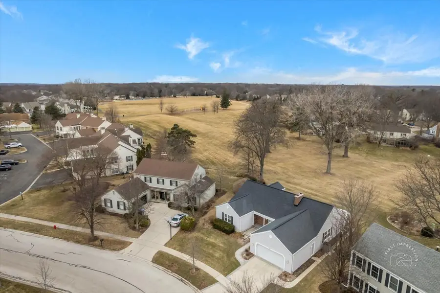 32 Dunham Place, Saint Charles, IL 60174 - #3