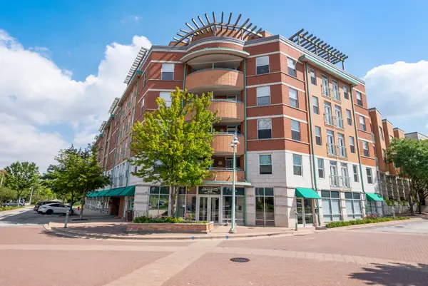 Address Withheld By Seller, Willow Springs, IL 60480