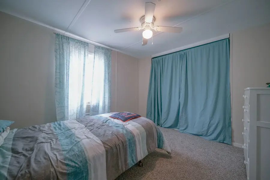 611 E Wood Lane, Belvidere, IL 61008 - #3