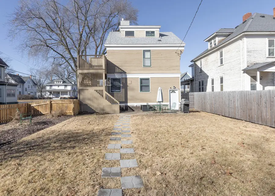 937 20th Street, Rock Island, IL 61201 - #3