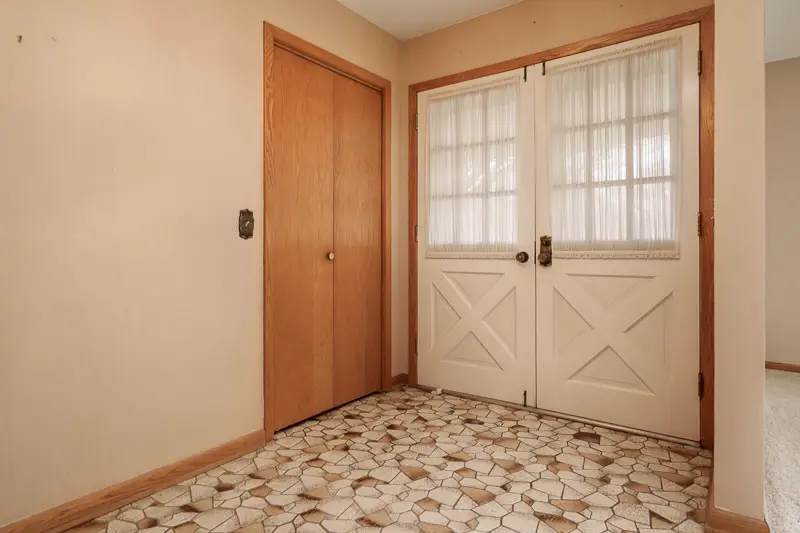 3090 Dallas Road, Rockford, IL 61109 - #3