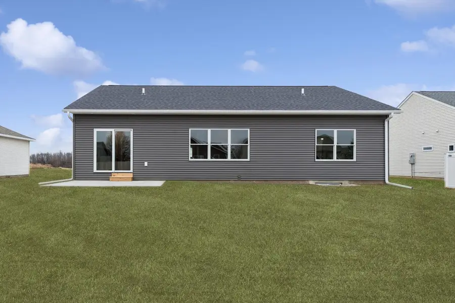 4618 W 12th Street, Davenport, IA 52804 - #2