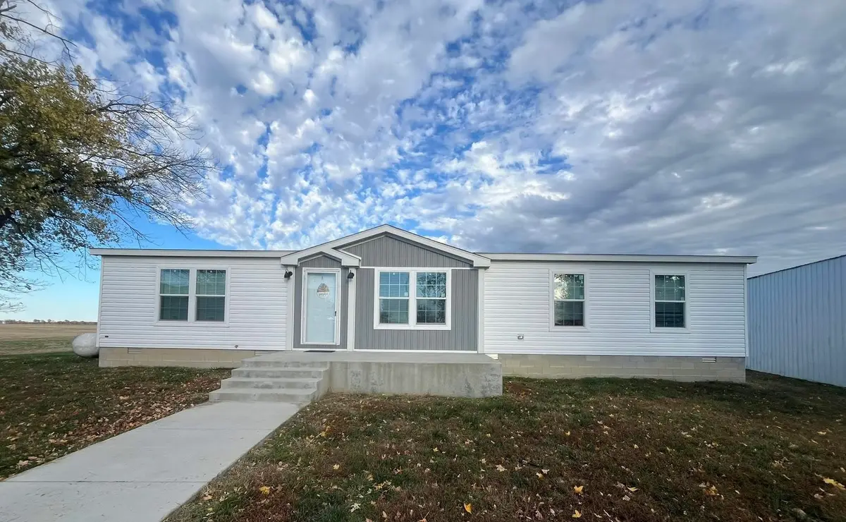 6502 Hawk Road, Pinckneyville, IL 62274 - #1