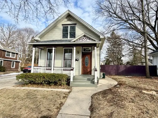 115 N Porter Street, Elgin, IL 60120