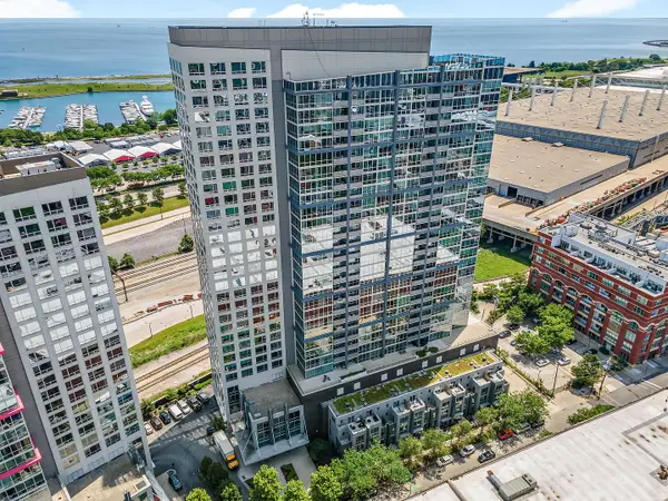 1901 S Calumet Avenue #807, Chicago, IL 60616