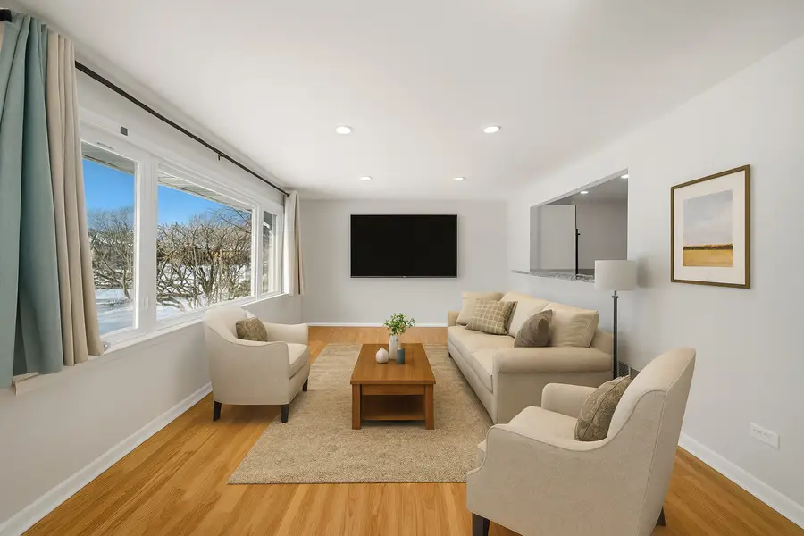 7635 S Oconto Avenue, Bridgeview, IL 60455 - #3