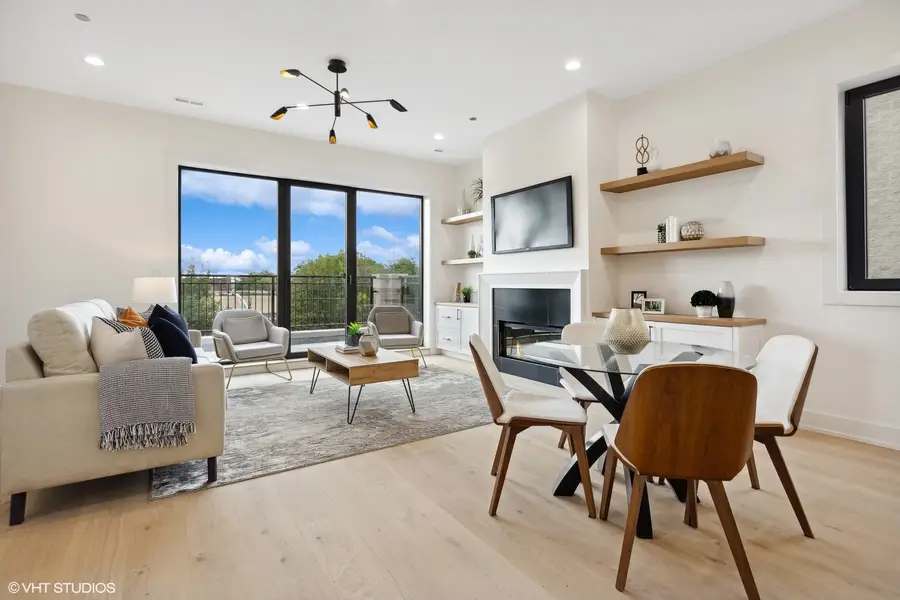 957 N Winchester Parkway #3, Chicago, IL 60622 - #2