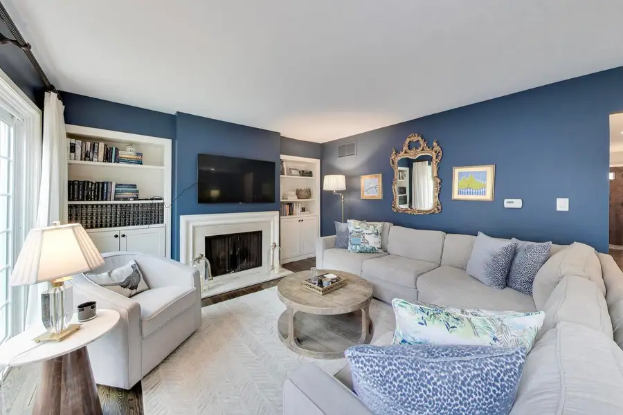 737 York Court, Northbrook, IL 60062 - #3