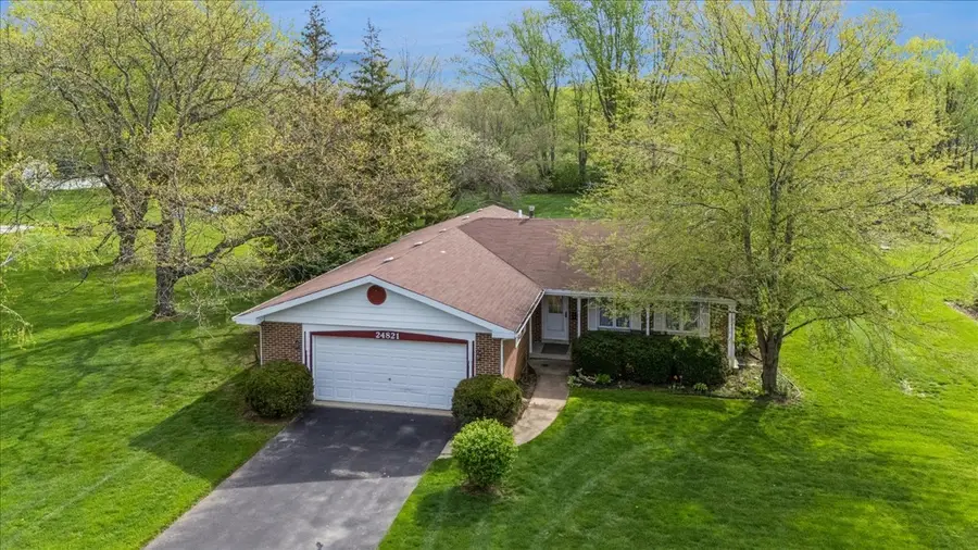 24821 S Michaels Street, Crete, IL 60417 - #2