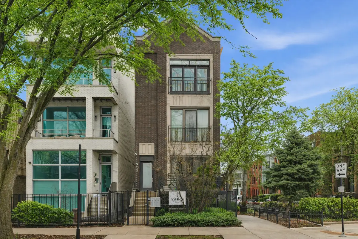 901 N Honore Street #2, Chicago, IL 60622 - #1