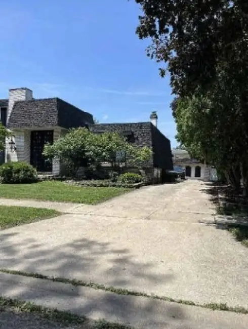 9312 S Kolmar Avenue, Oak Lawn, IL 60453 - #3