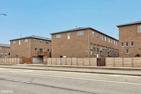 6816 W 65th Street, Chicago, IL 60638