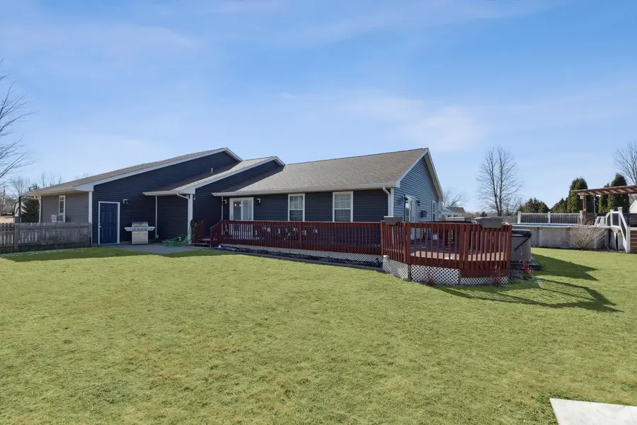 1545 Silver Valley Drive, Dewitt, IA 52742 - #3