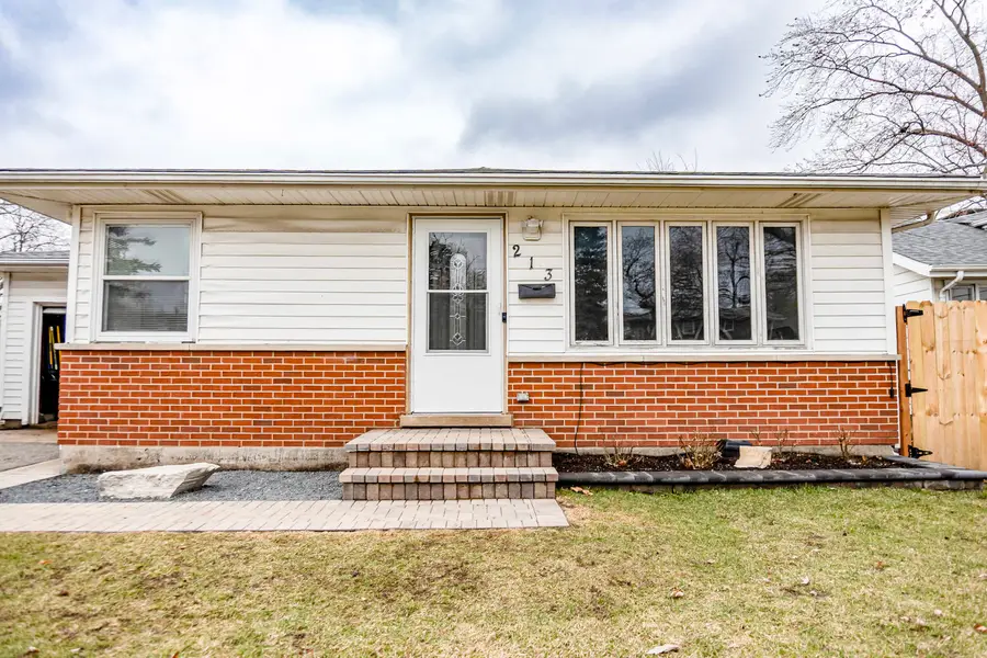 213 N Idlewild Avenue, Mundelein, IL 60060 - #2
