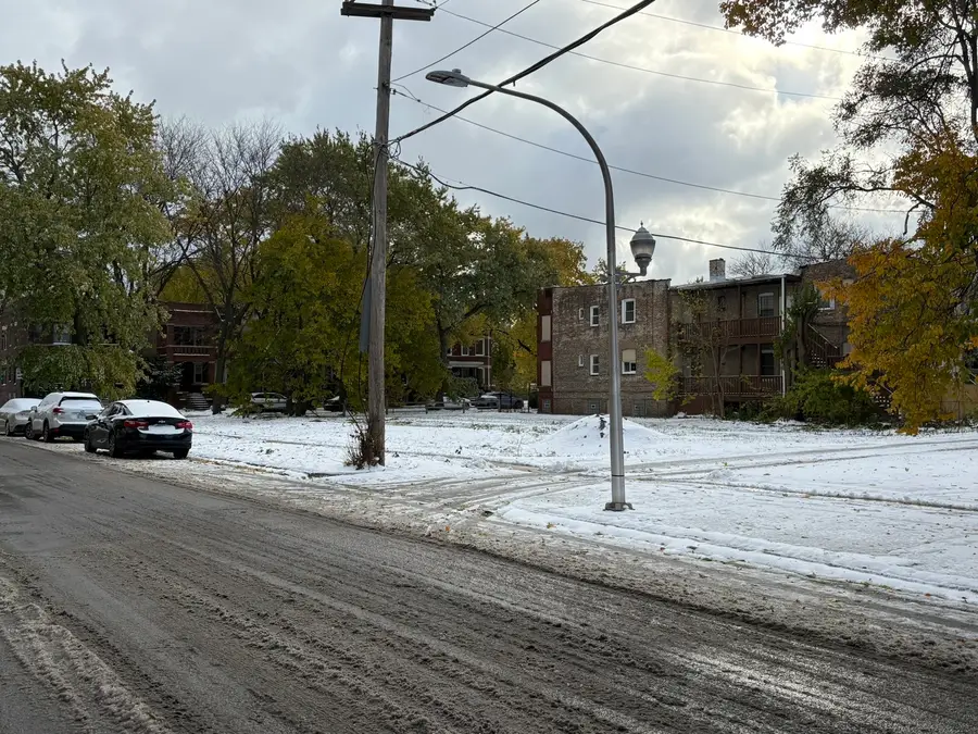 7300 S Dante Avenue, Chicago, IL 60619 - #3