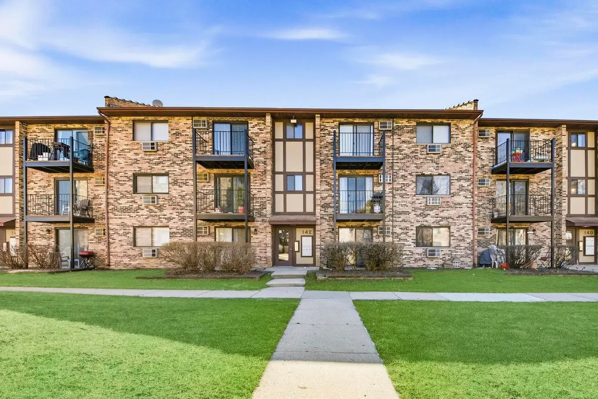 142 Klein Creek Court #B, Carol Stream, IL 60188 - #1