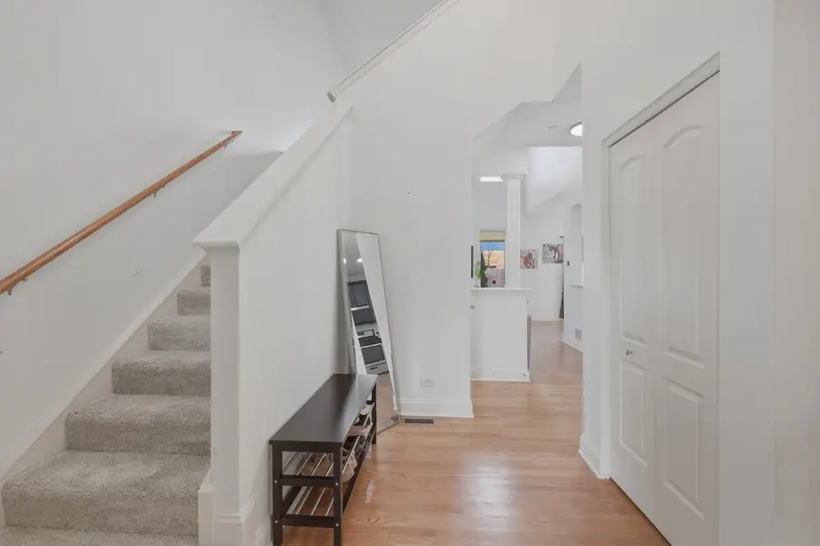 301 Nicole Way, Itasca, IL 60143 - #3