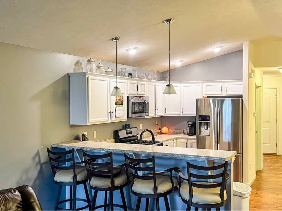 3 Megan Court, Bloomington, IL 61705 - #3