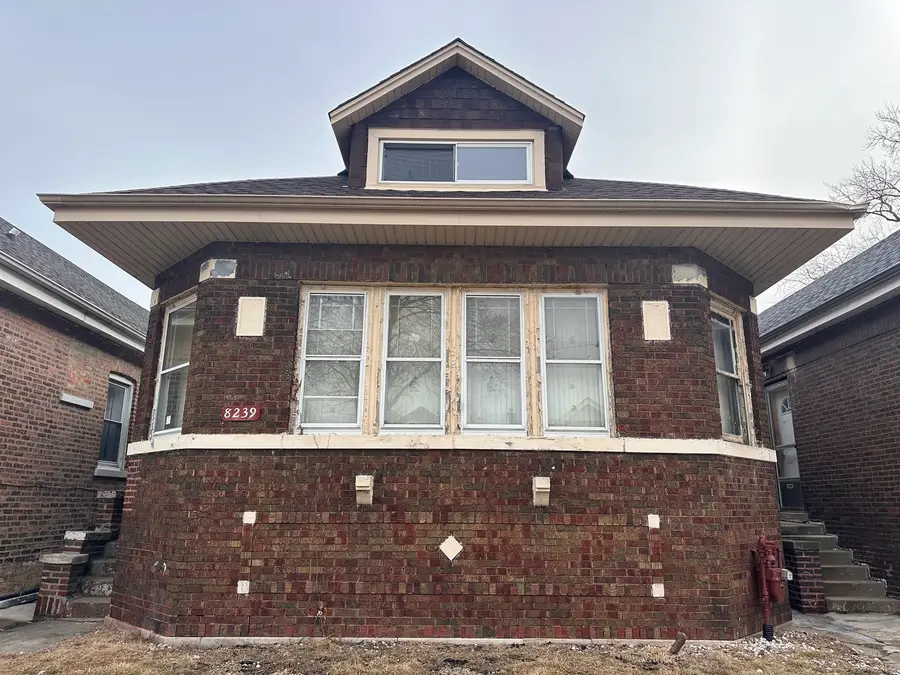 8239 S Kenwood Avenue, Chicago, IL 60619 - #2
