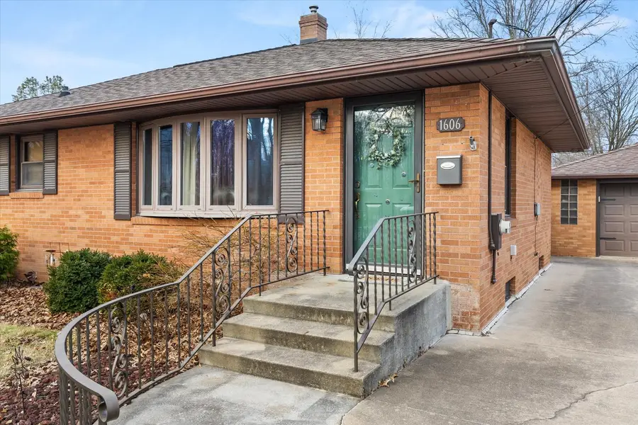 1606 N Wasson Street, Streator, IL 61364 - #3