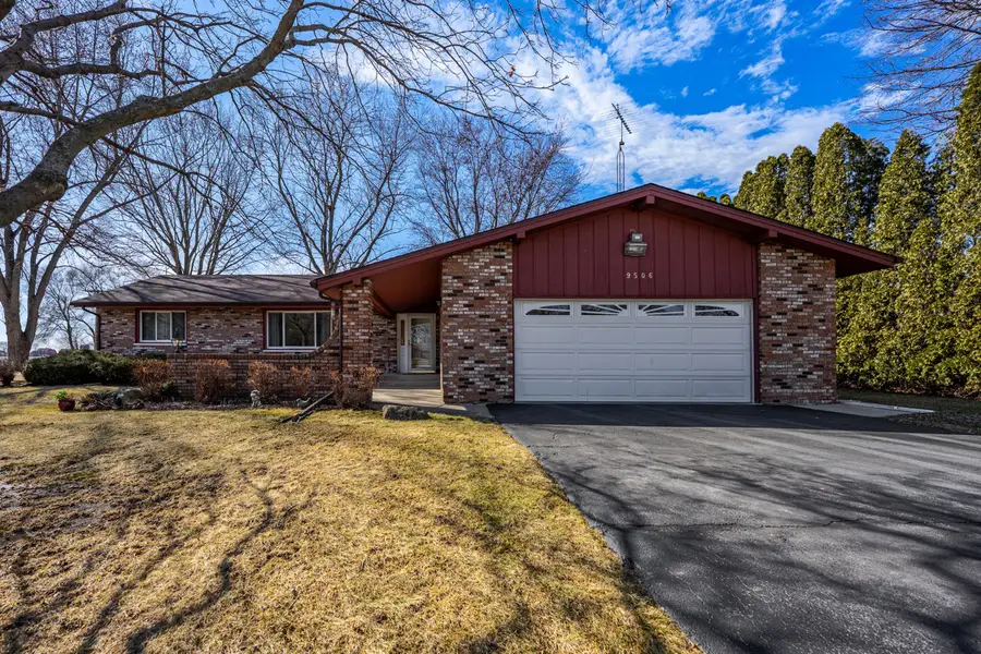 9506 Henninger Drive, Belvidere, IL 61008 - #2