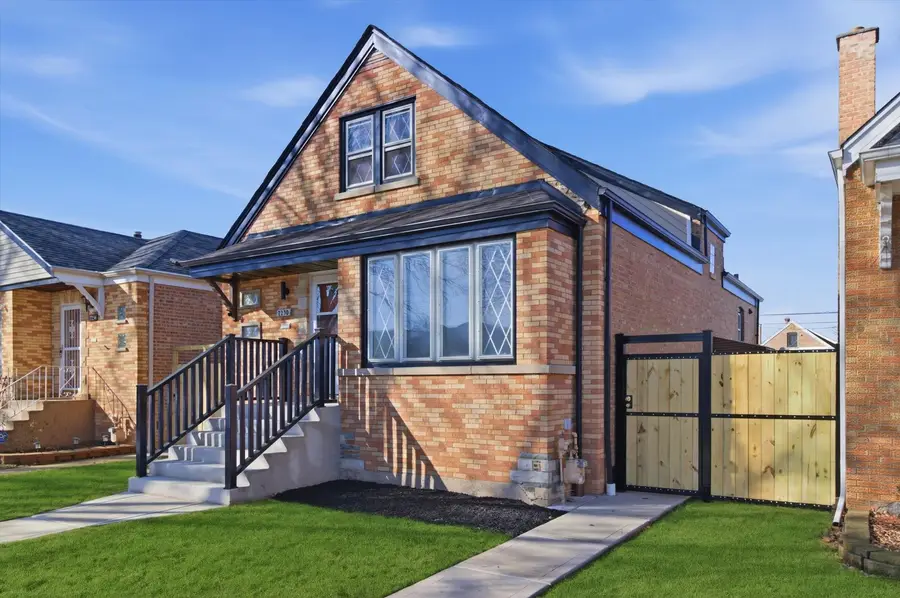 7230 S Avers Avenue, Chicago, IL 60629 - #2