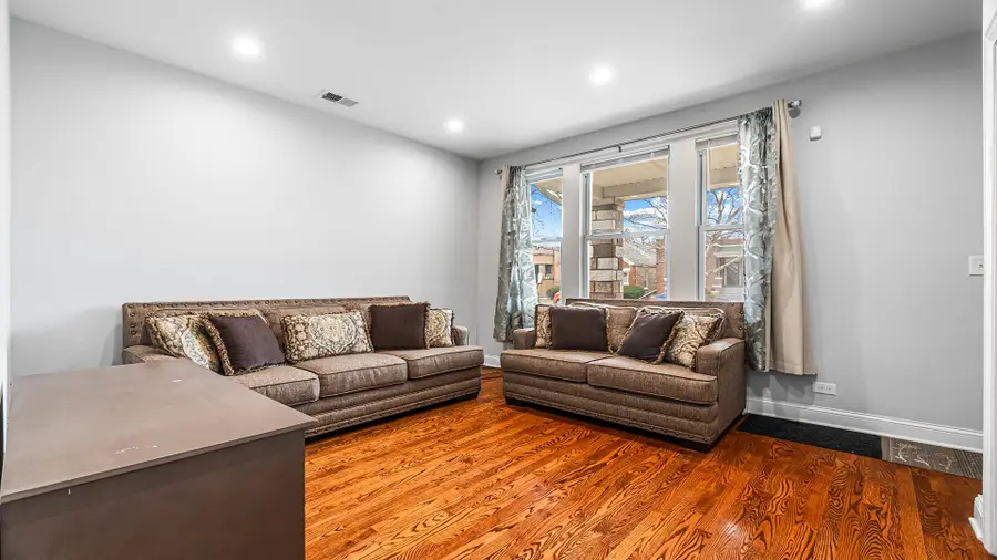 2315 Harvey Avenue, Berwyn, IL 60402 - #2