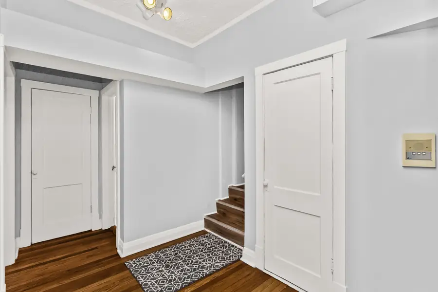 3648 N Pine Grove Avenue, Chicago, IL 60613 - #2