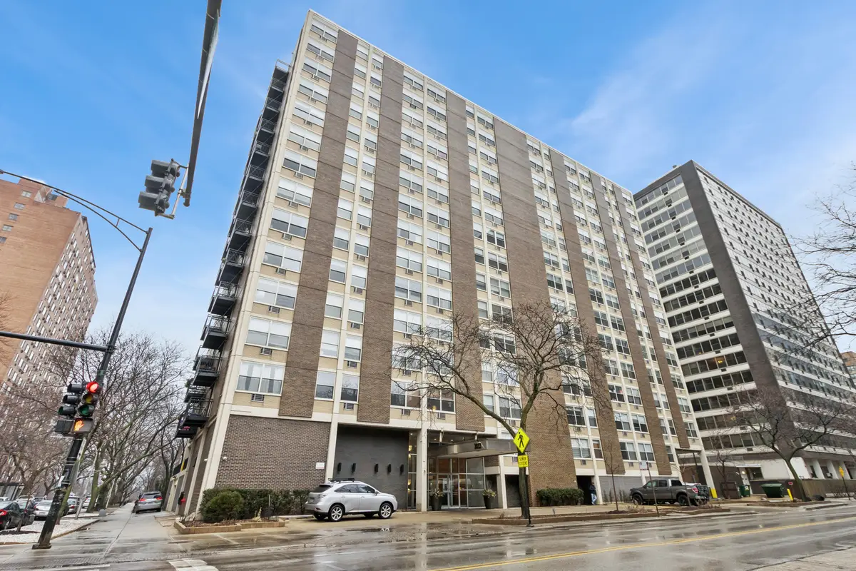 3033 N Sheridan Road #1502, Chicago, IL 60657 - #1