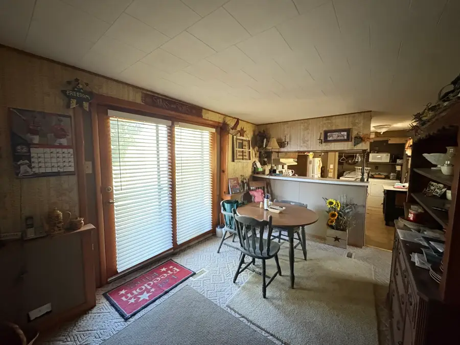 103 N Elm Street, Cambria, IL 62915 - #3
