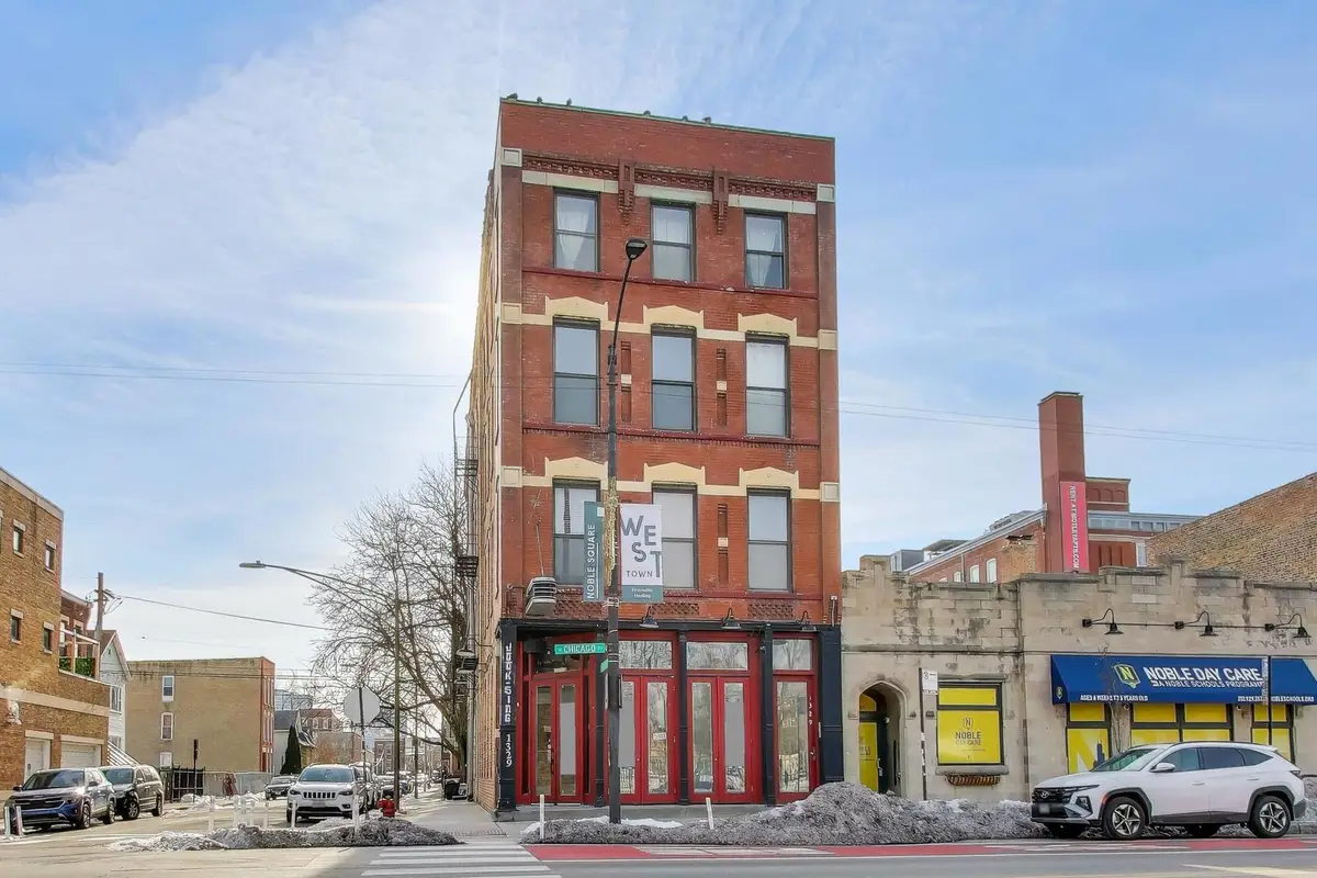 1329 W Chicago Avenue #3, Chicago, IL 60642 - #1