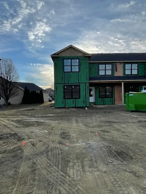 1665 Belclare Road, Normal, IL 61761