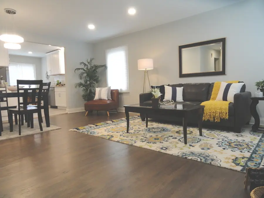 3136 Cuyler Avenue, Berwyn, IL 60402 - #2