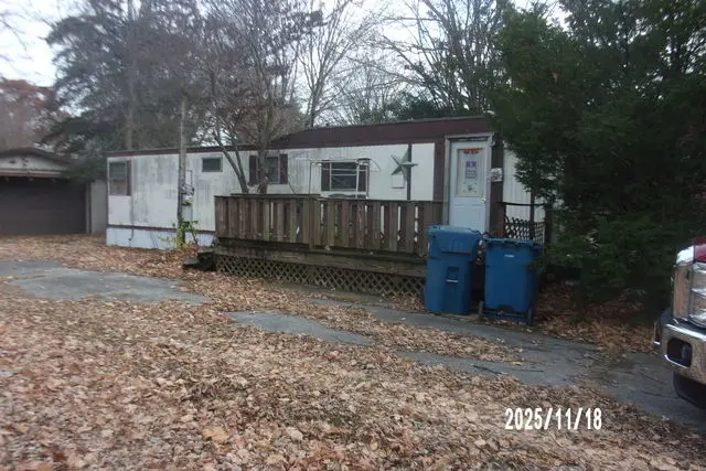 604 N Jefferson Street, Watseka, IL 60970 - #1