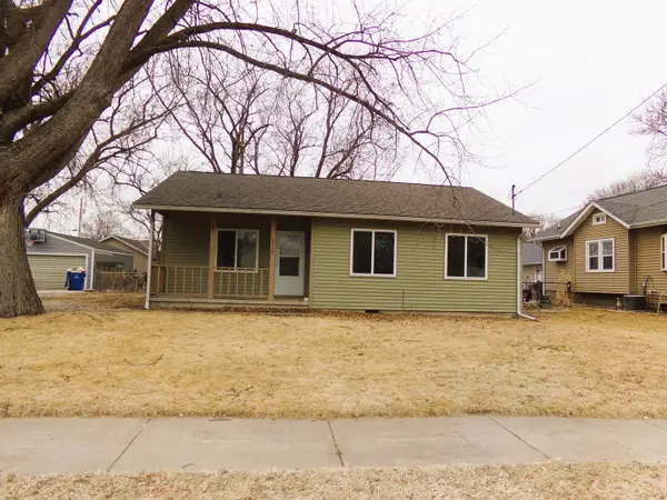 2125 44th Street, Moline, IL 61265