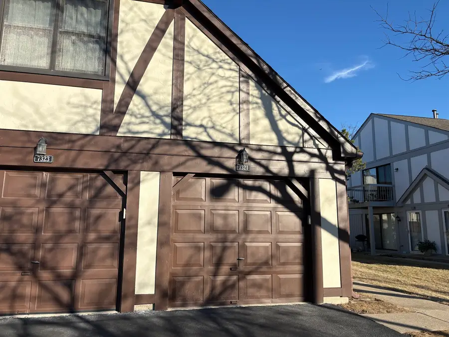 7321 Baybury Road, Downers Grove, IL 60516 - #2