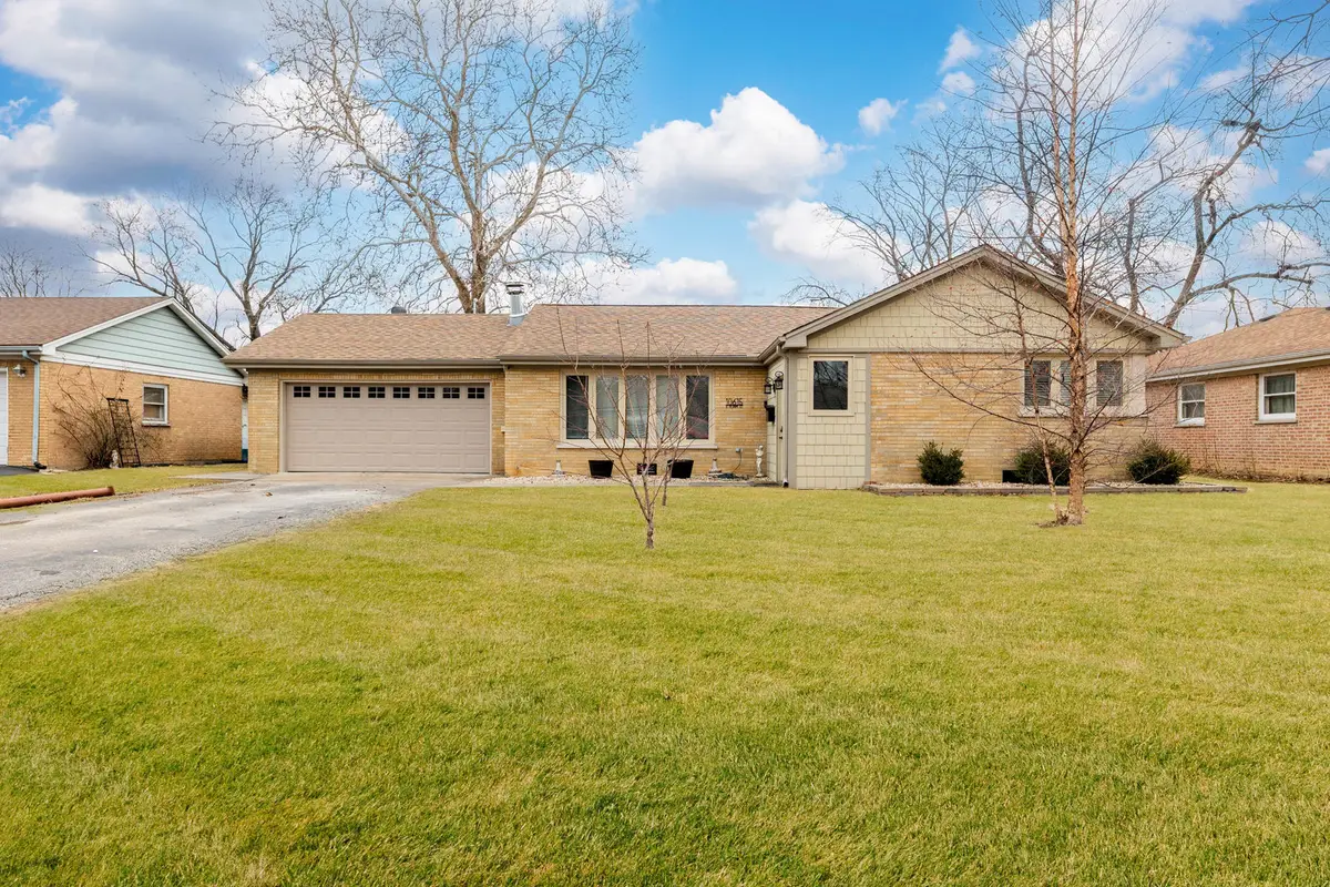 10615 S Plahm Court, Worth, IL 60482 - #1