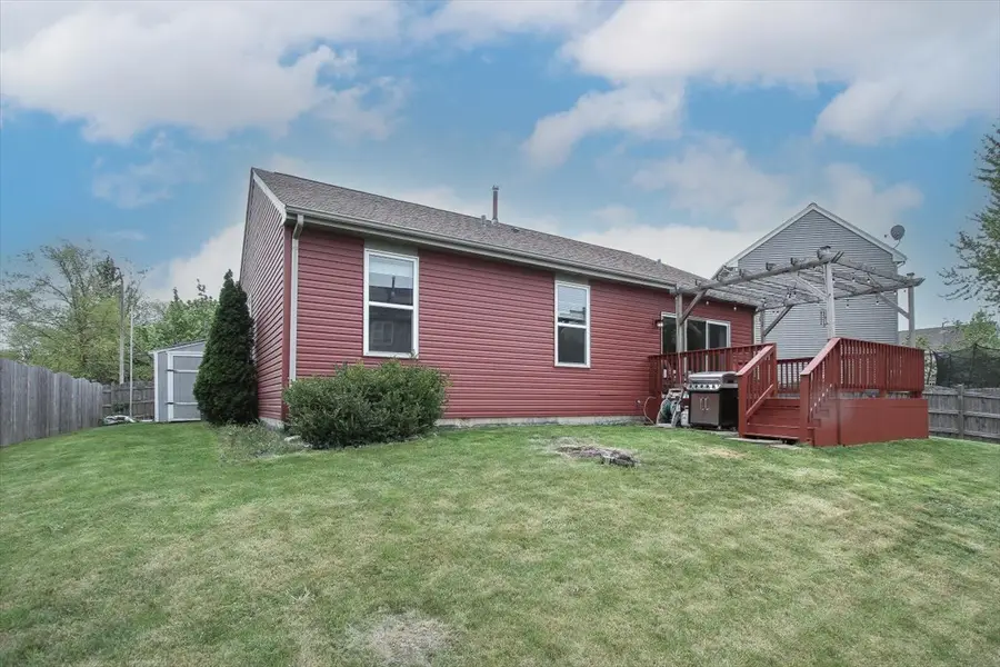 220 S Wildrose Court, Round Lake, IL 60073 - #2